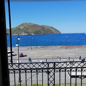 la-casa-del-sole-lipari-isola-lipari.sicilyhotelsitaly.net/